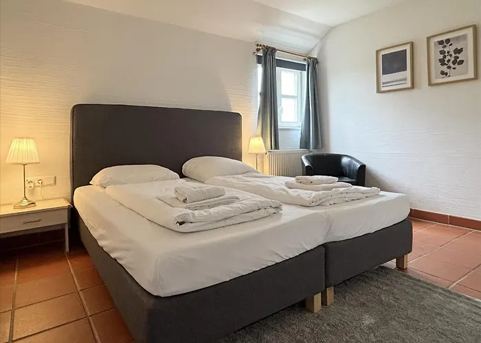 Rugana - Klassik Mit 2 Schlafzimmern Und Terrasse C53 Dranske